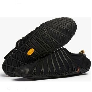 Vibram Furoshiki Black Packable Shoes NWT